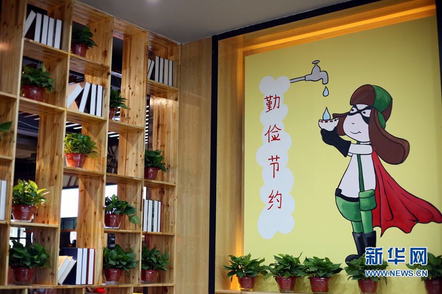 河南一高,F“致青春”主題餐廳 河南一高校現“致青春”主題餐廳
