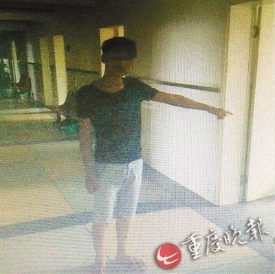 小伙盜走病人救命錢內(nèi)疚一年自首求解脫（圖）